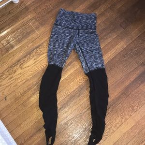 Lululemon pants size 4